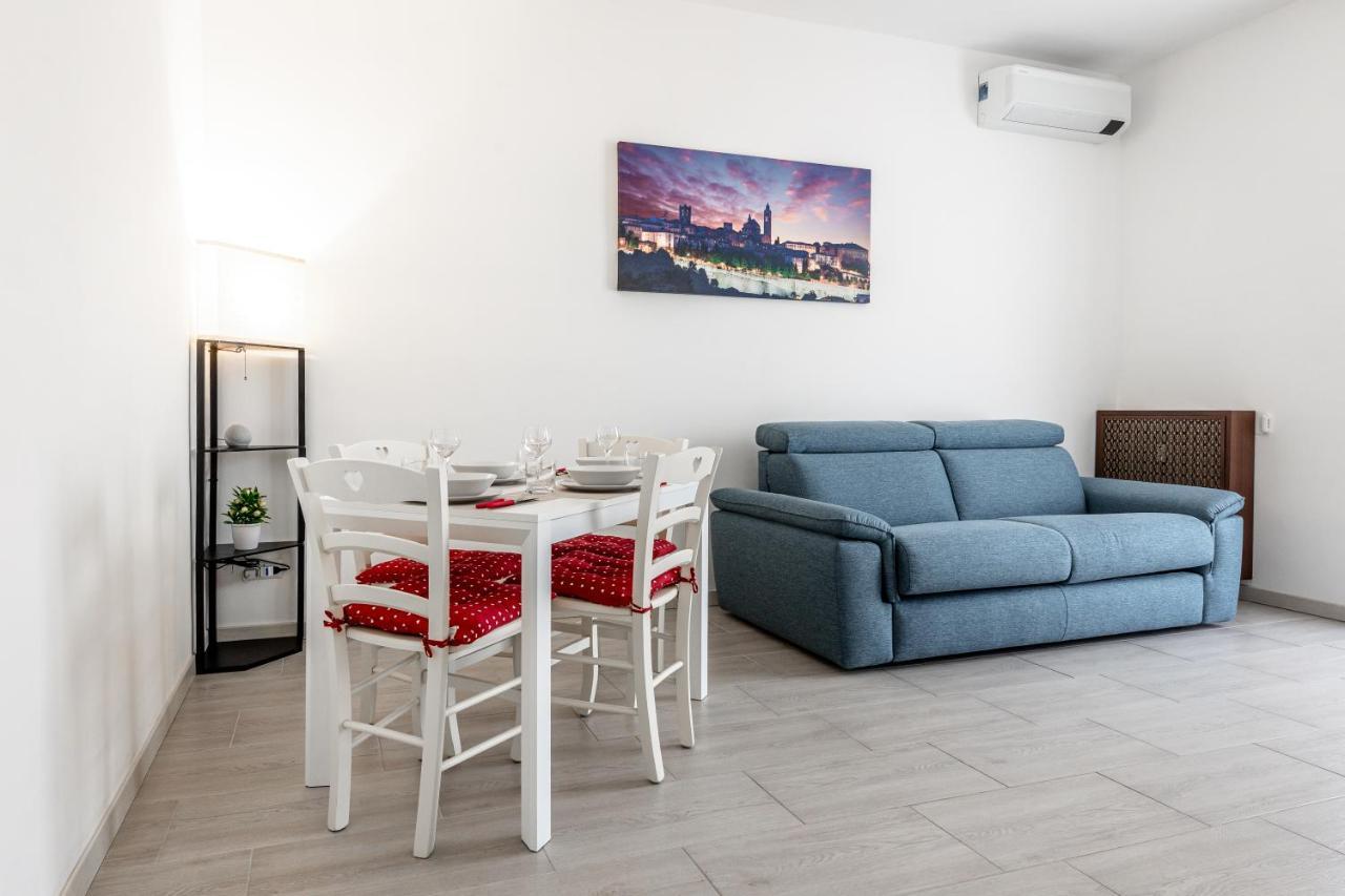 세리아테 House Near Train StationA/C 아파트 외부 사진